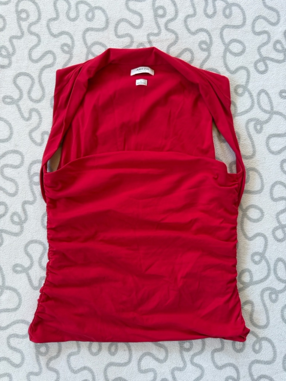 Aritzia Original Contour Flourish Top in Red